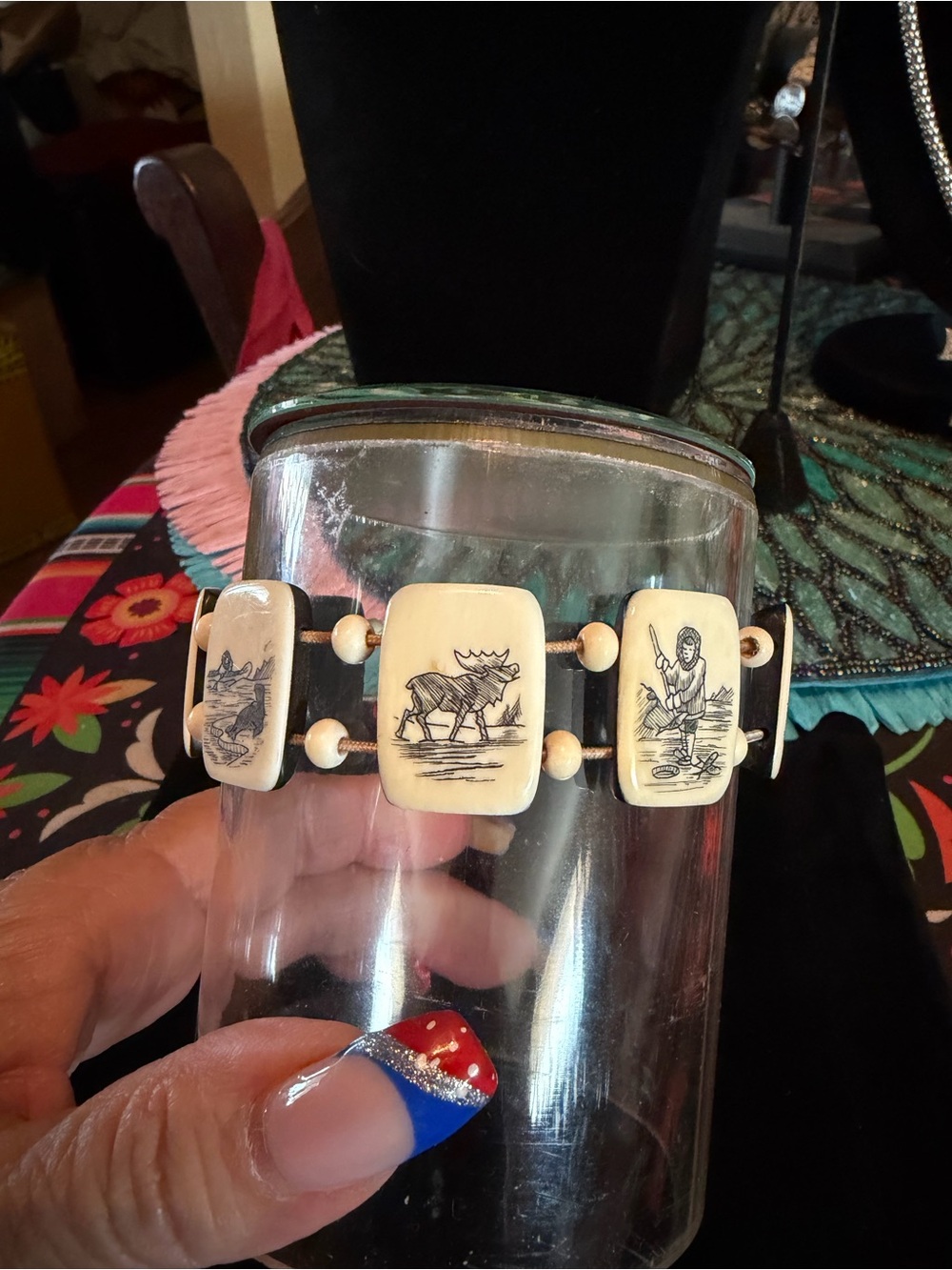 Alaskan Scrimshaw Storyteller Bracelet